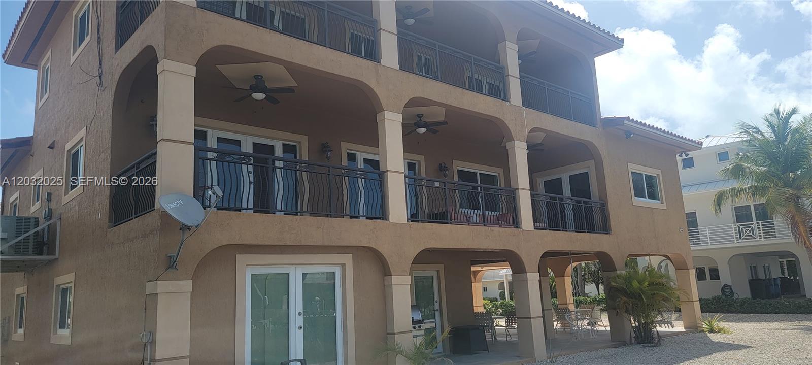 PORT ANTIGUA PLAT NO 2 - Residential Lease