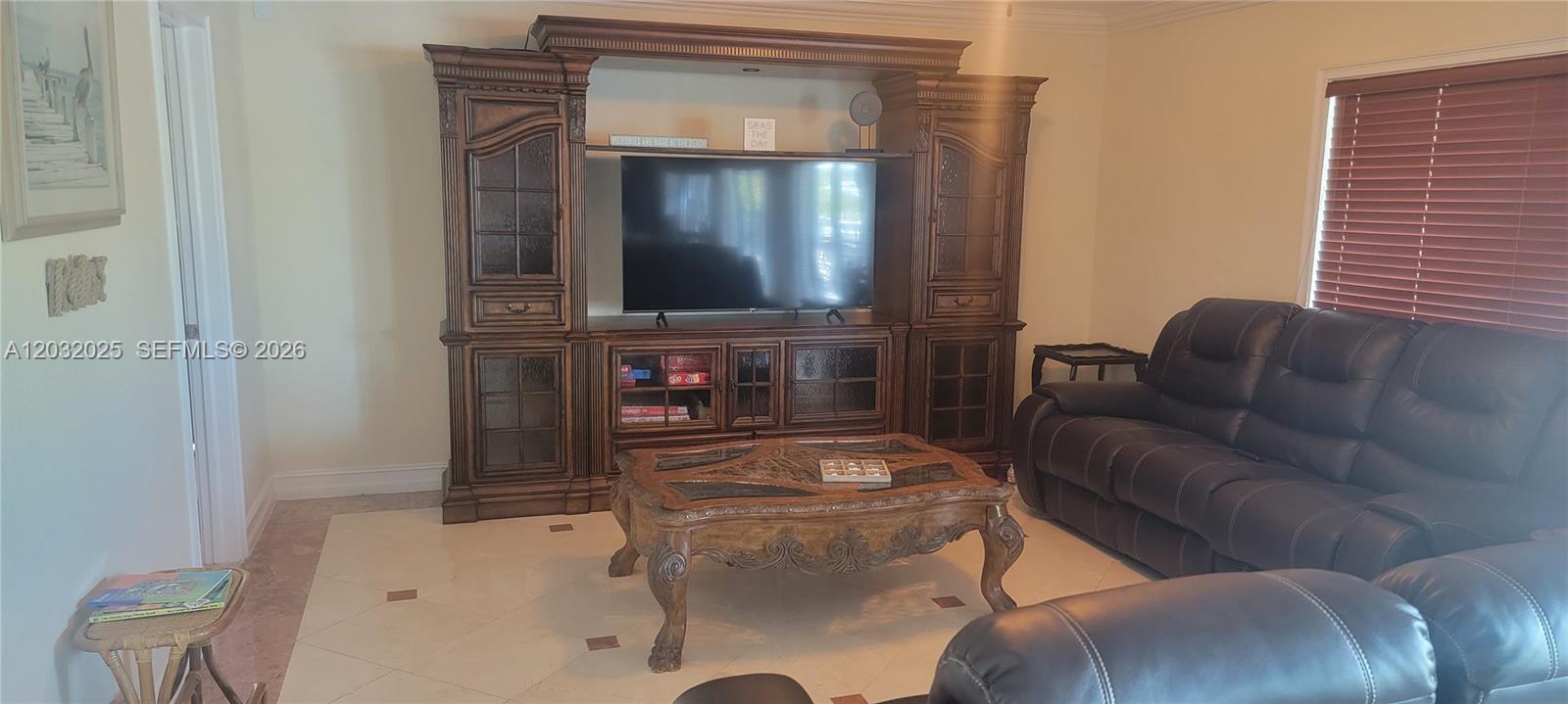 PORT ANTIGUA PLAT NO 2 - Residential Lease
