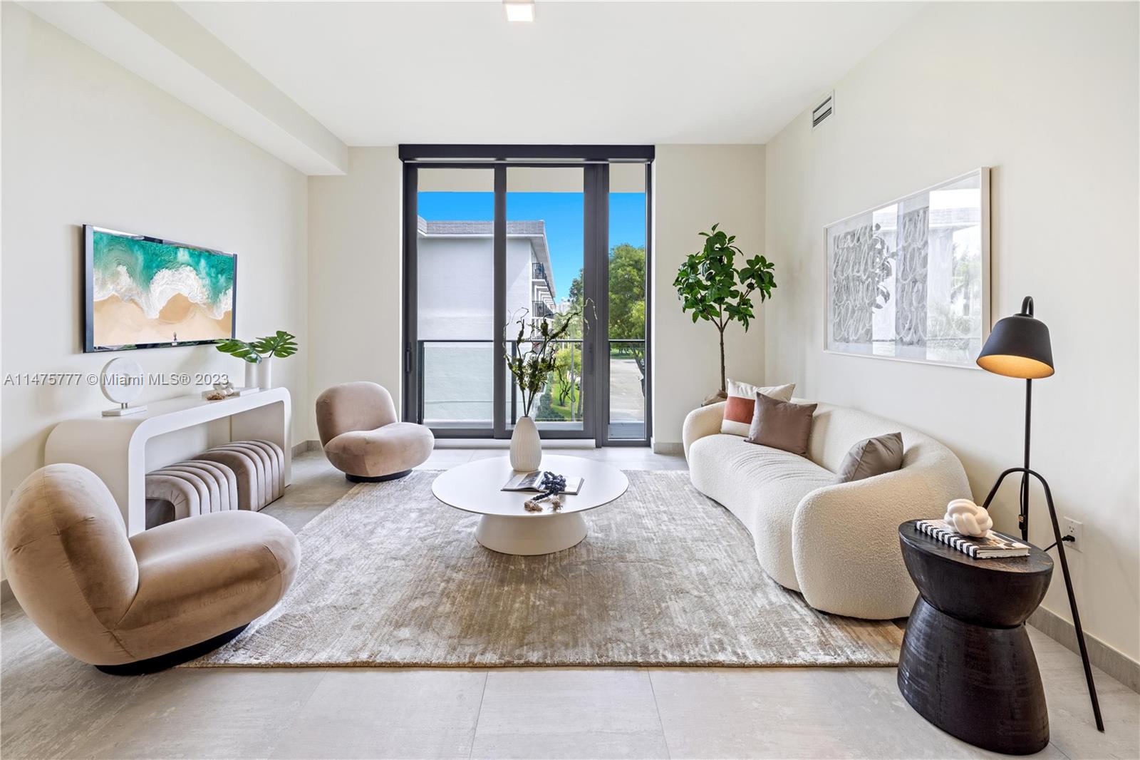 BRICKELLS FLAGLER - Residential Lease
