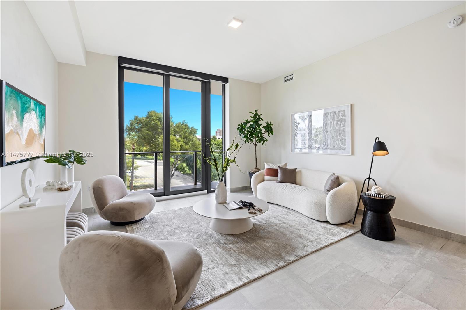 BRICKELLS FLAGLER - Residential Lease