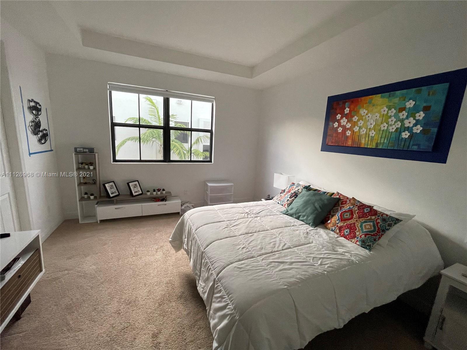 DOWNTOWN DORAL DUTCHER - Residential Lease