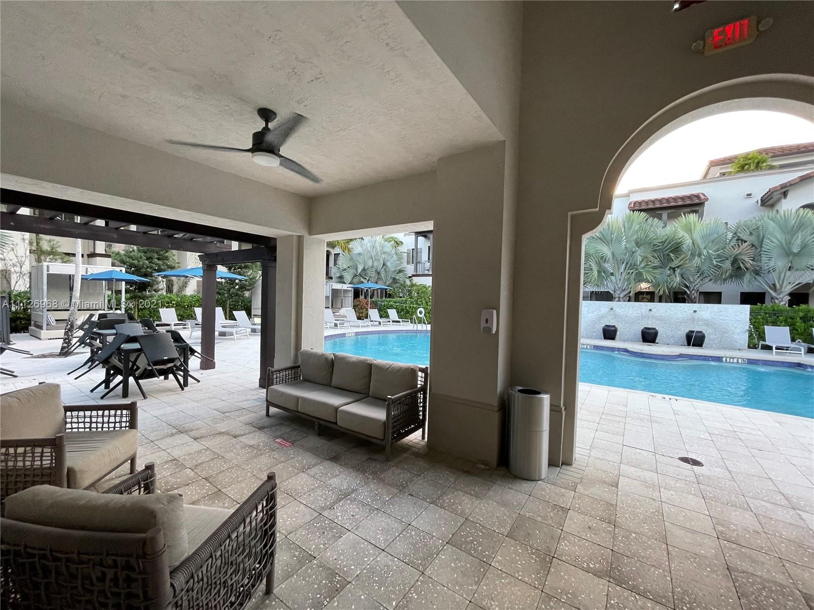 DOWNTOWN DORAL DUTCHER - Residential Lease
