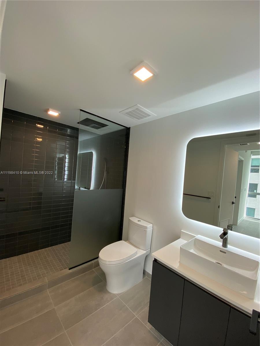 Yotel Pad - Residential Lease