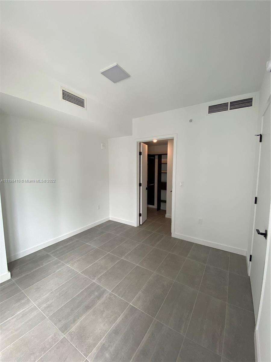 Yotel Pad - Residential Lease