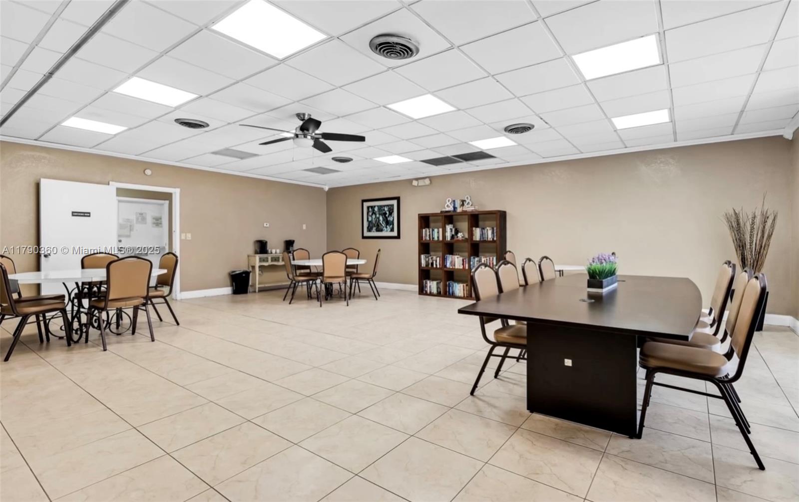 Eden Isles Condominium - Residential