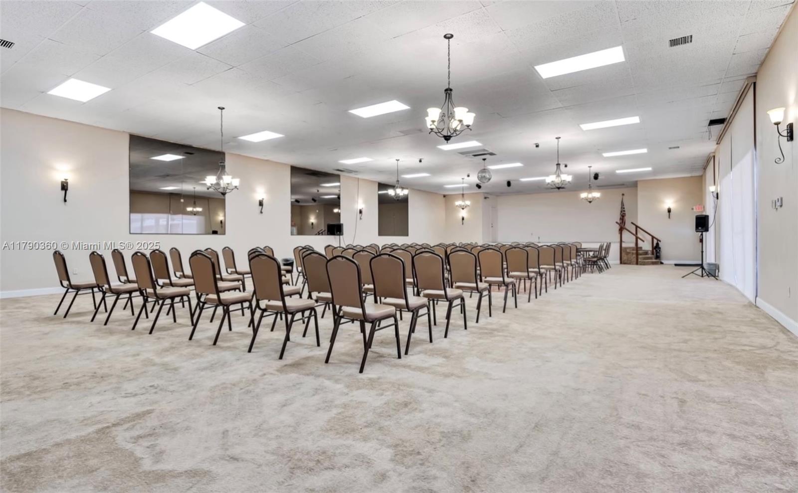 Eden Isles Condominium - Residential