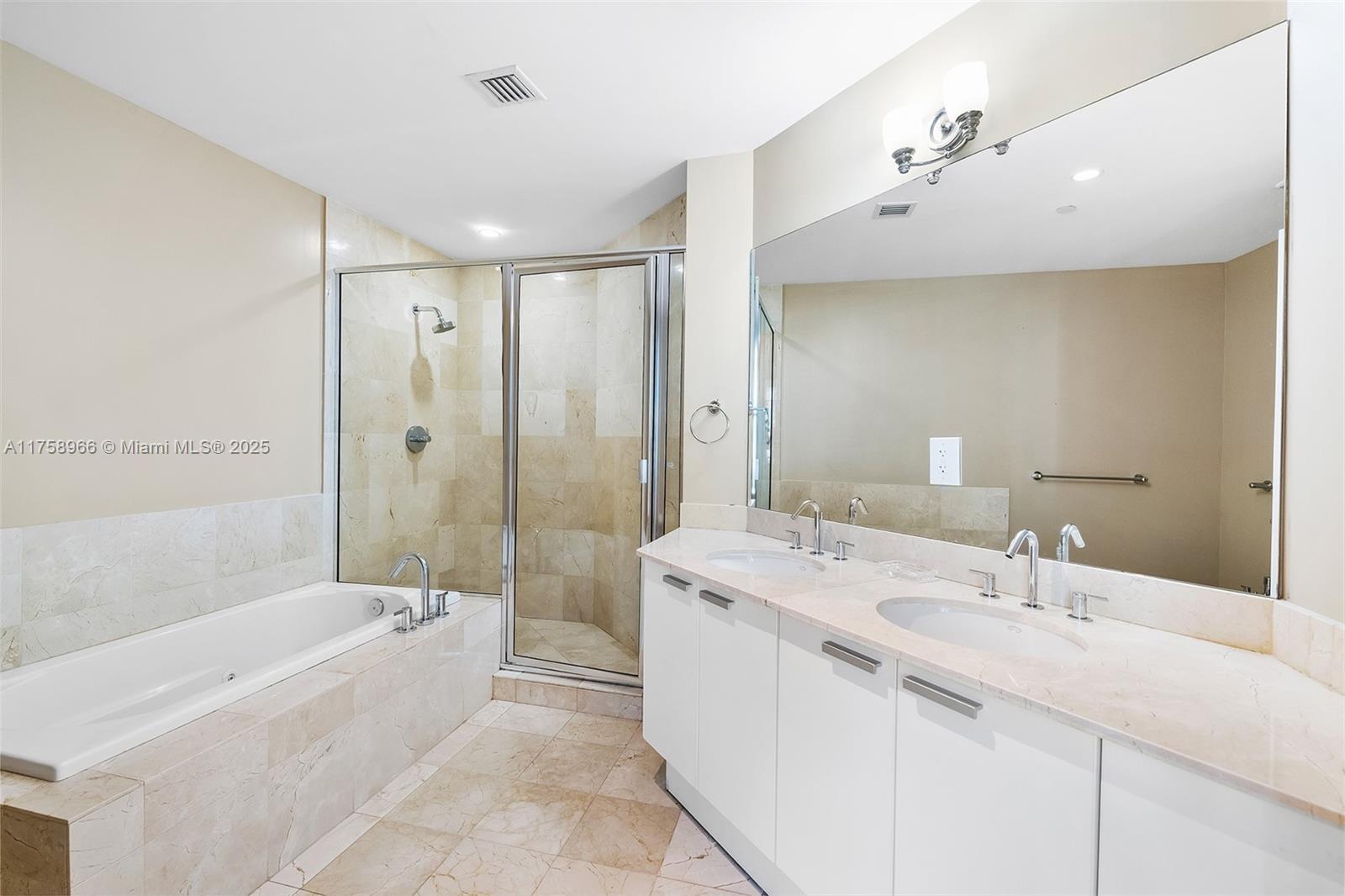 THE ATRIUM AT AVENTURA CO - Residential