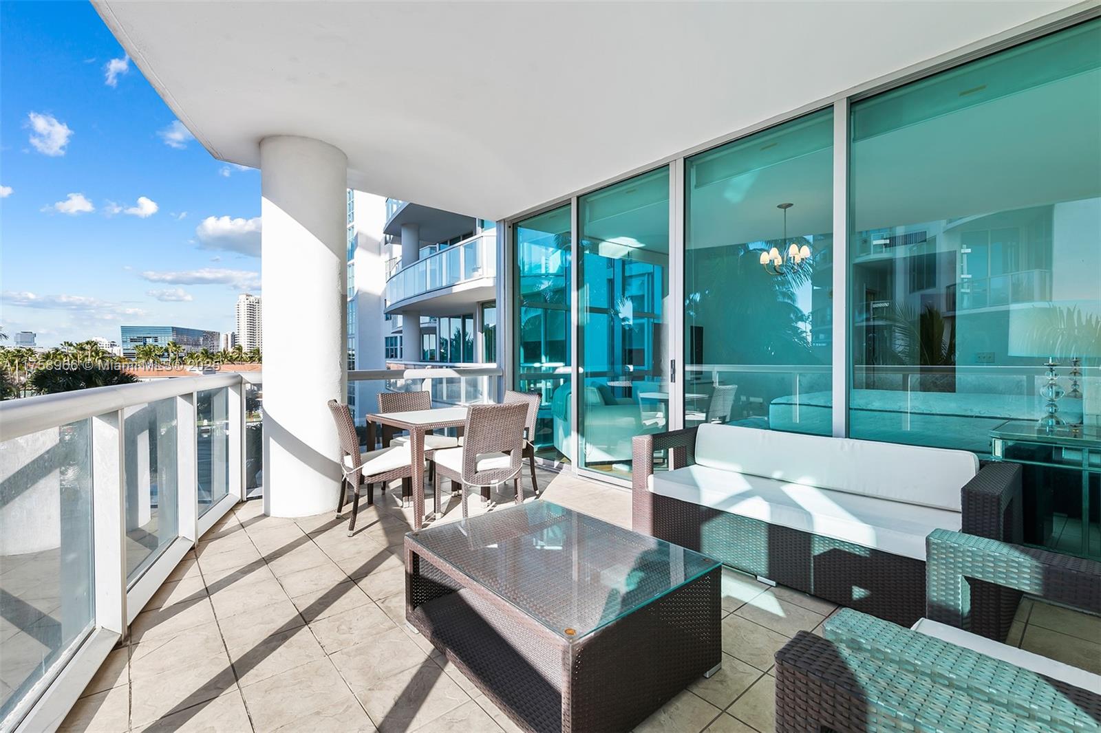 THE ATRIUM AT AVENTURA CO - Residential