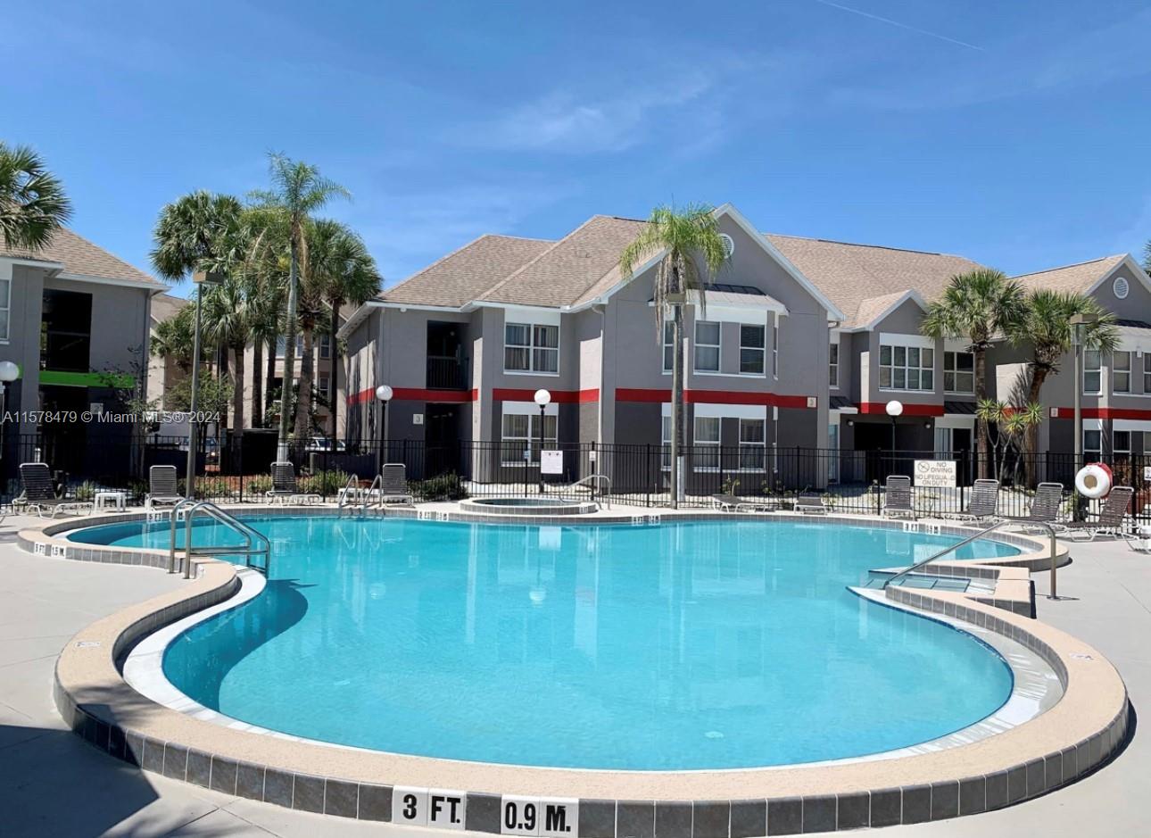 PALMS RESORT - Residential