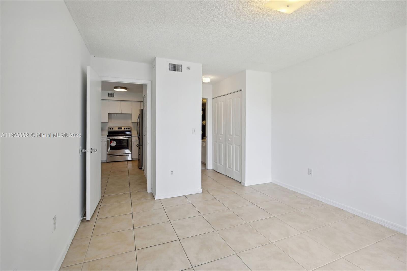 ST ANDREWS CONDO - Residential Lease