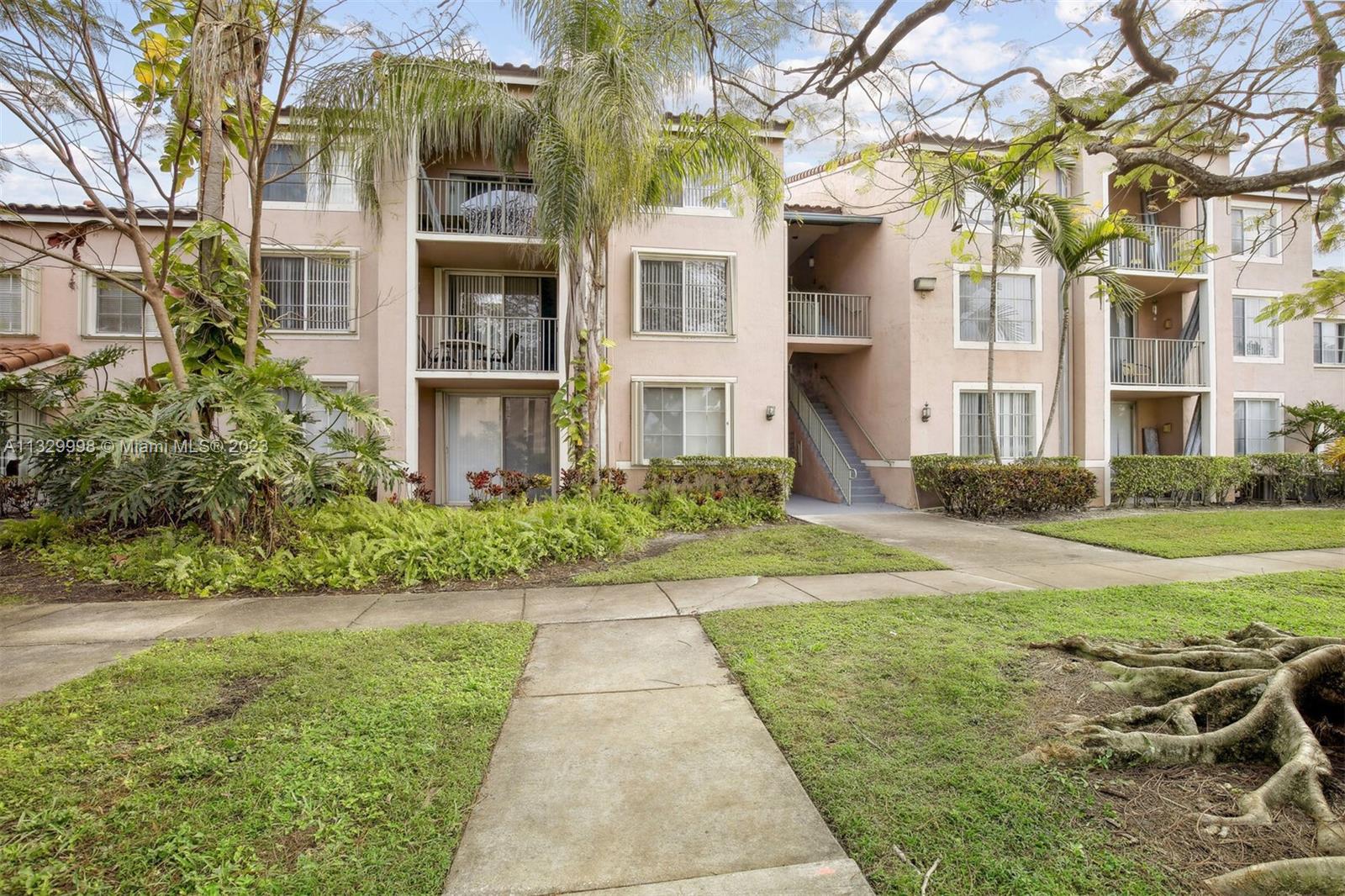 ST ANDREWS CONDO - Residential Lease