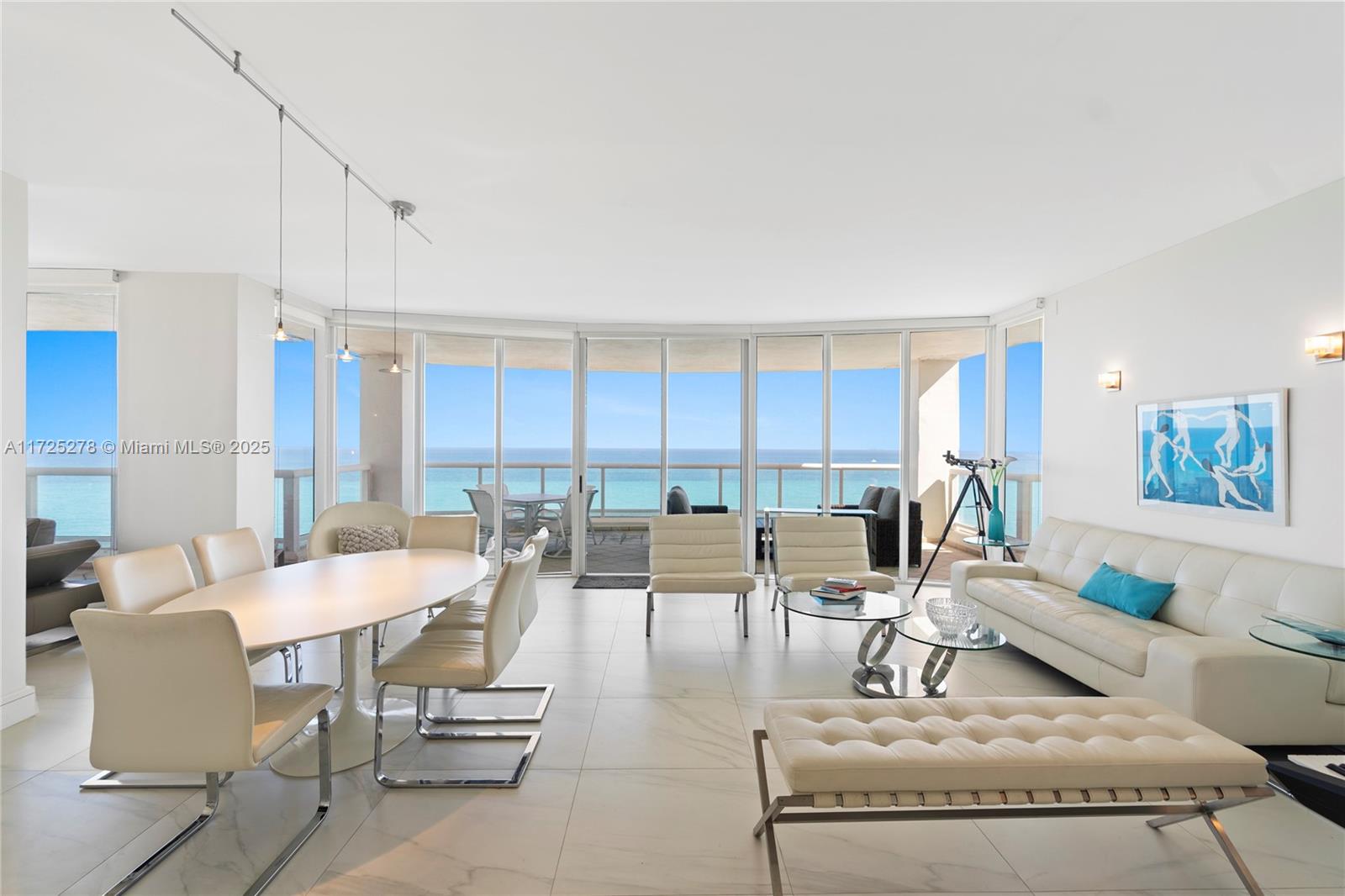 LA TOUR CONDO - Residential