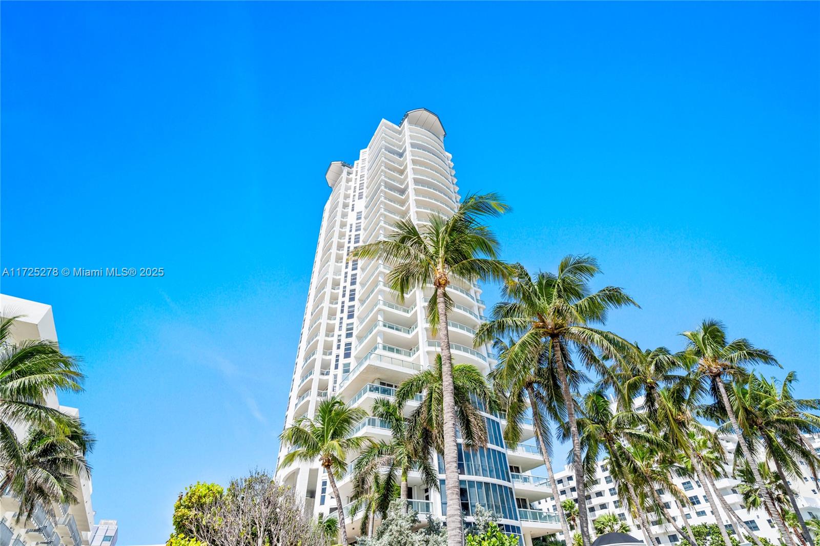 LA TOUR CONDO - Residential