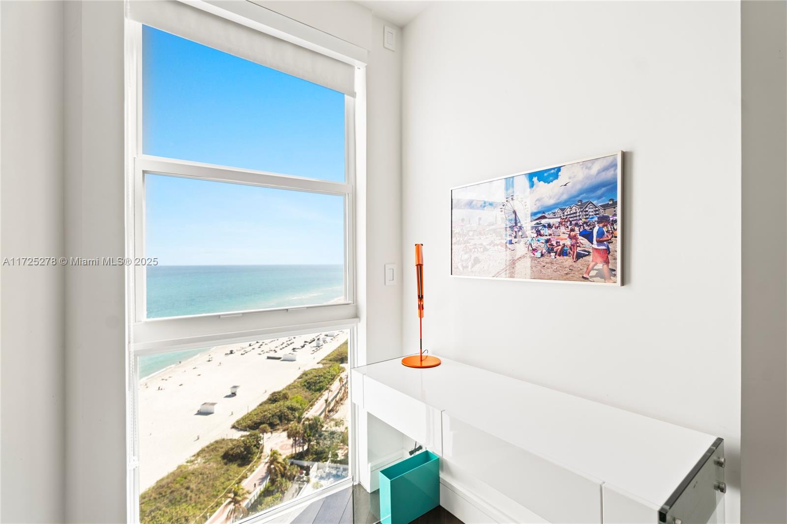 LA TOUR CONDO - Residential