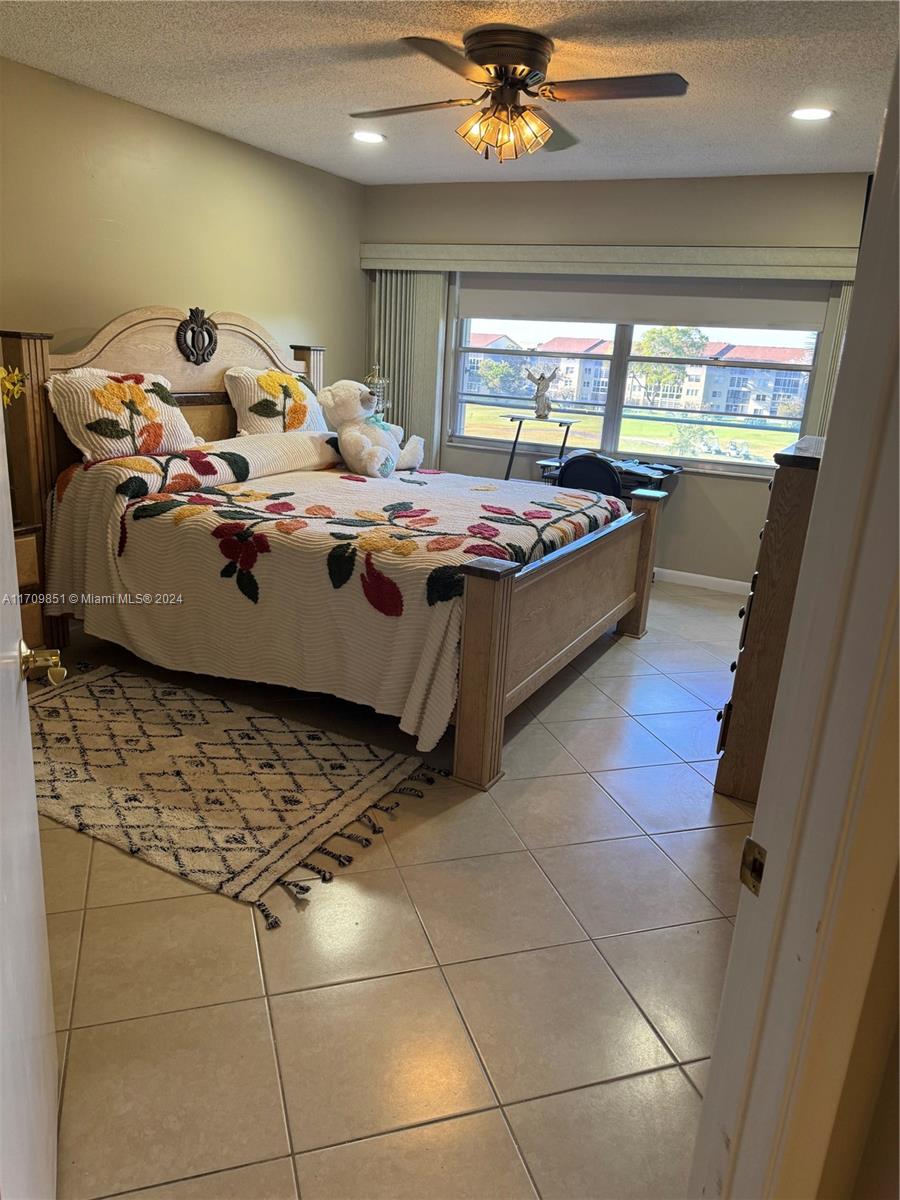 BUCKINGHAM EAST AT CENTUR - Residential