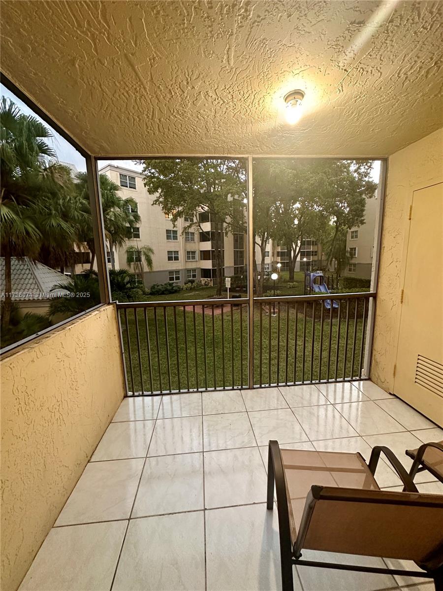 LAS VISTAS AT DORAL CONDO - Residential Lease