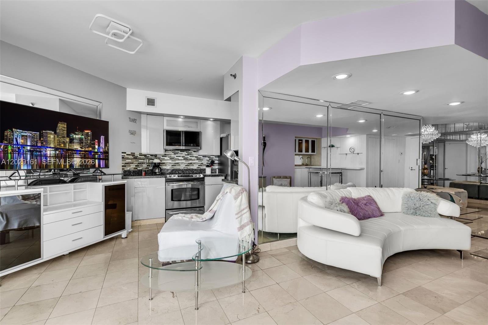 OCEANIA III CONDO - Residential