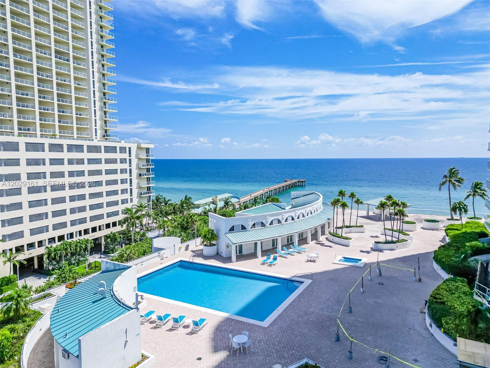 OCEANIA III CONDO - Residential