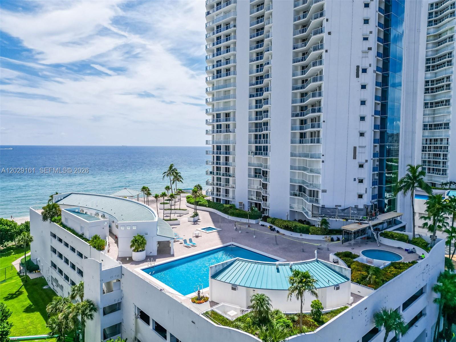 OCEANIA III CONDO - Residential