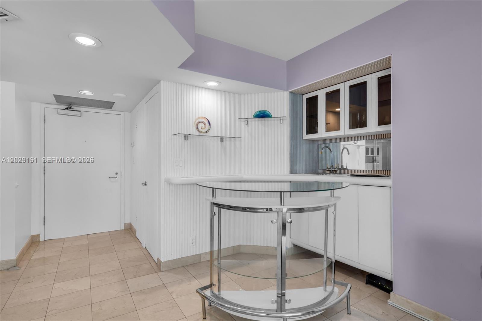 OCEANIA III CONDO - Residential