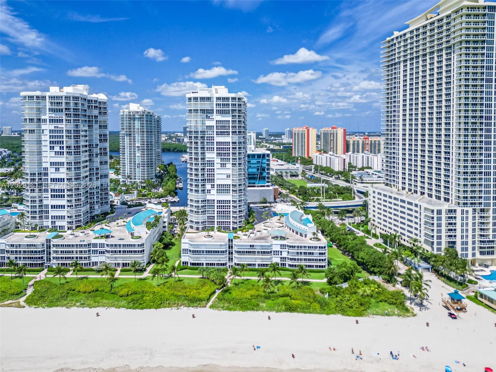 OCEANIA III CONDO - Residential