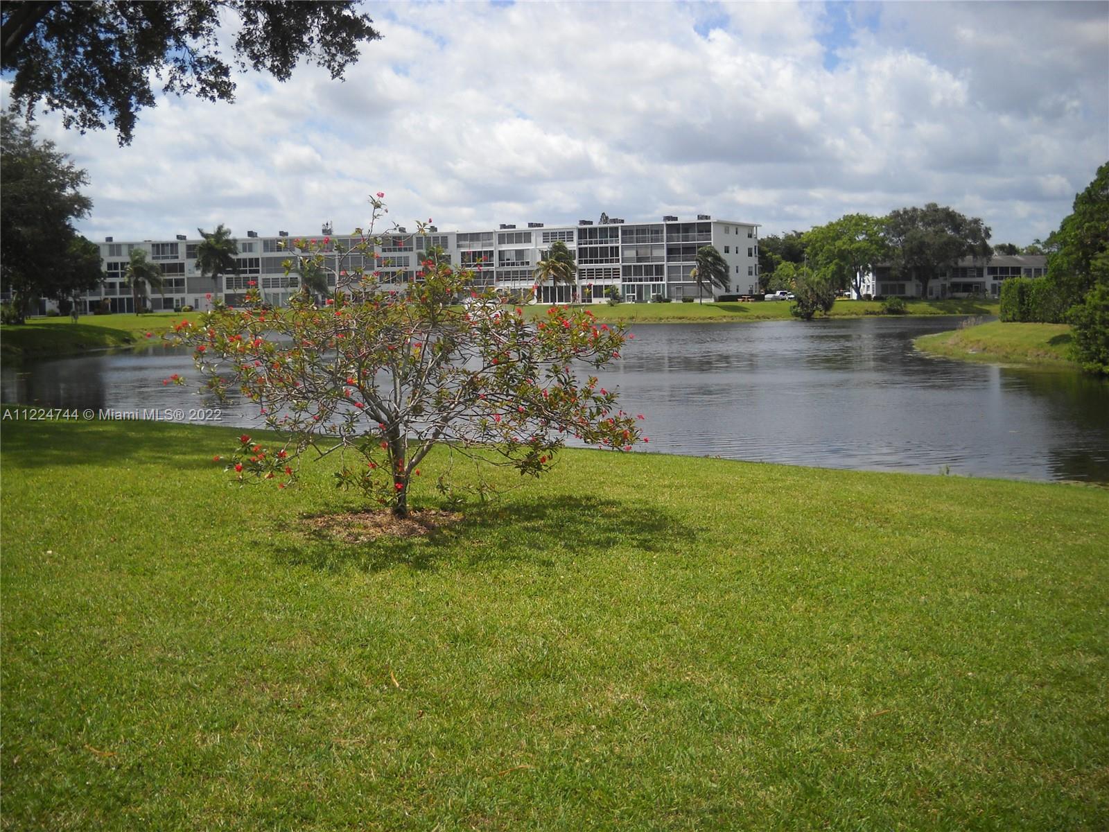 ISLEWOOD D CONDO - Residential