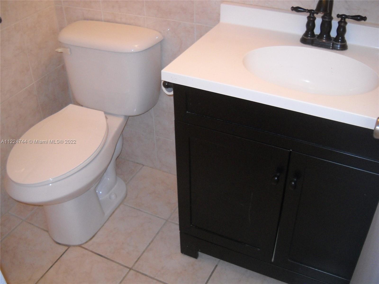 ISLEWOOD D CONDO - Residential