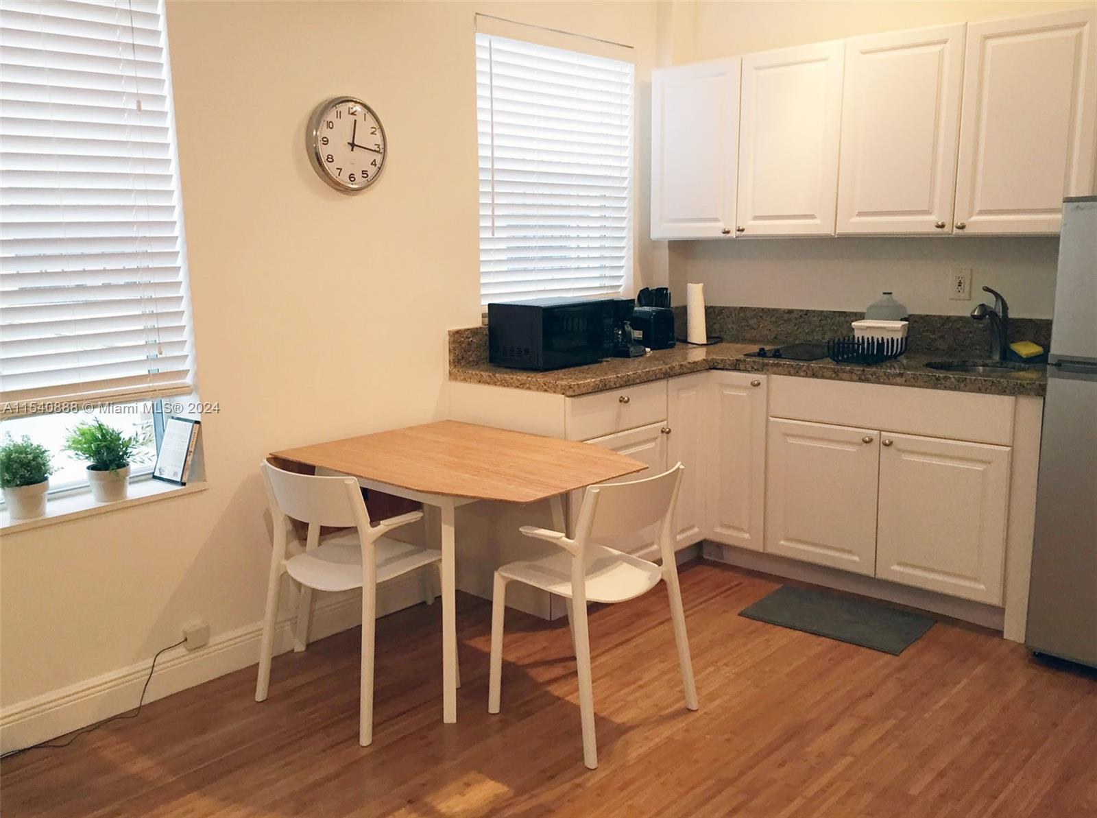 Sevilla Condo - Residential