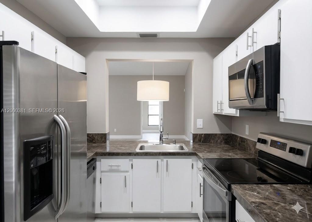 MEADOWRIDGE EAST CONDO - Residential