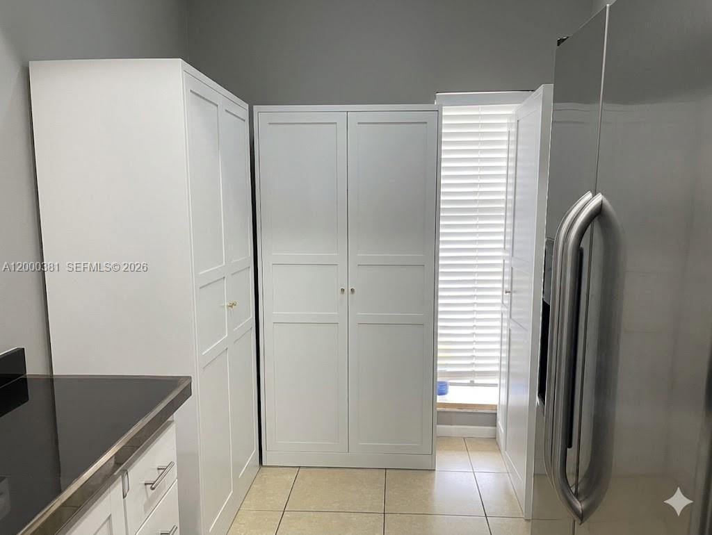 MEADOWRIDGE EAST CONDO - Residential