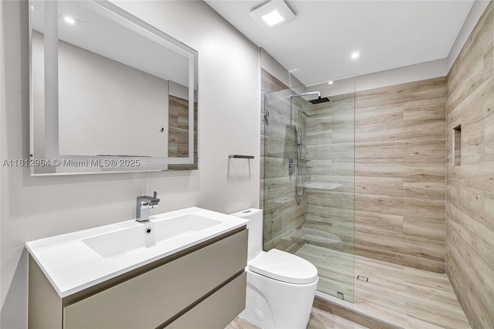 MARY ANN ESTATES 1ST ADDN - Residential