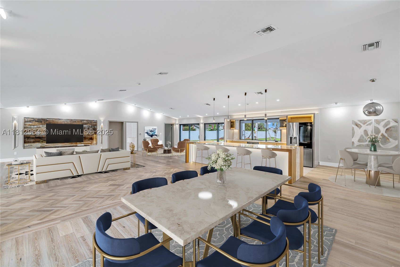 MARY ANN ESTATES 1ST ADDN - Residential