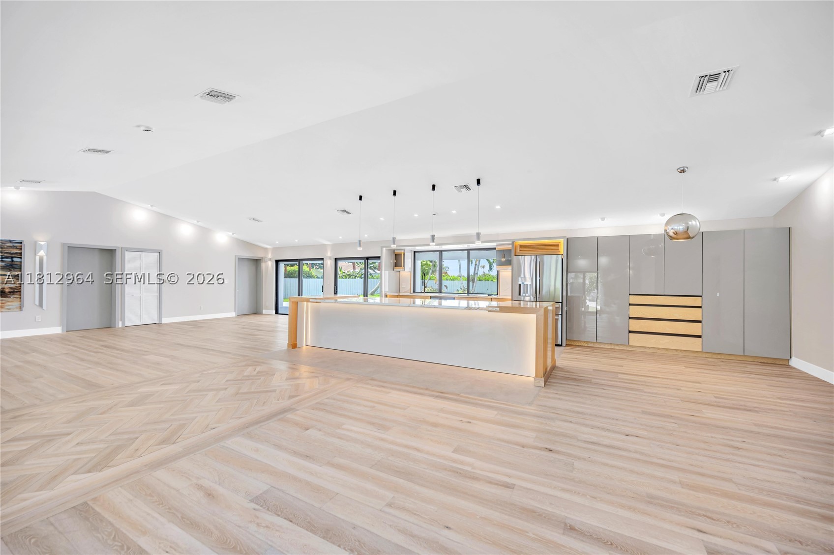 MARY ANN ESTATES 1ST ADDN - Residential