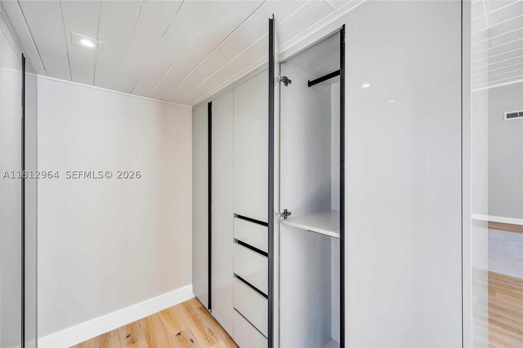 MARY ANN ESTATES 1ST ADDN - Residential
