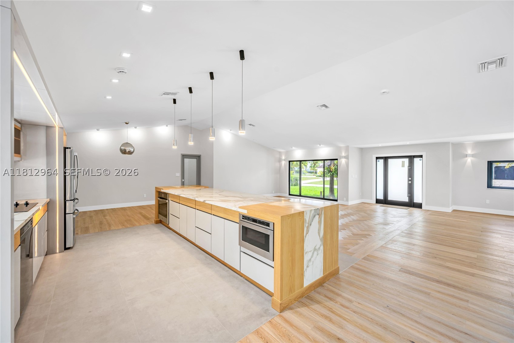 MARY ANN ESTATES 1ST ADDN - Residential