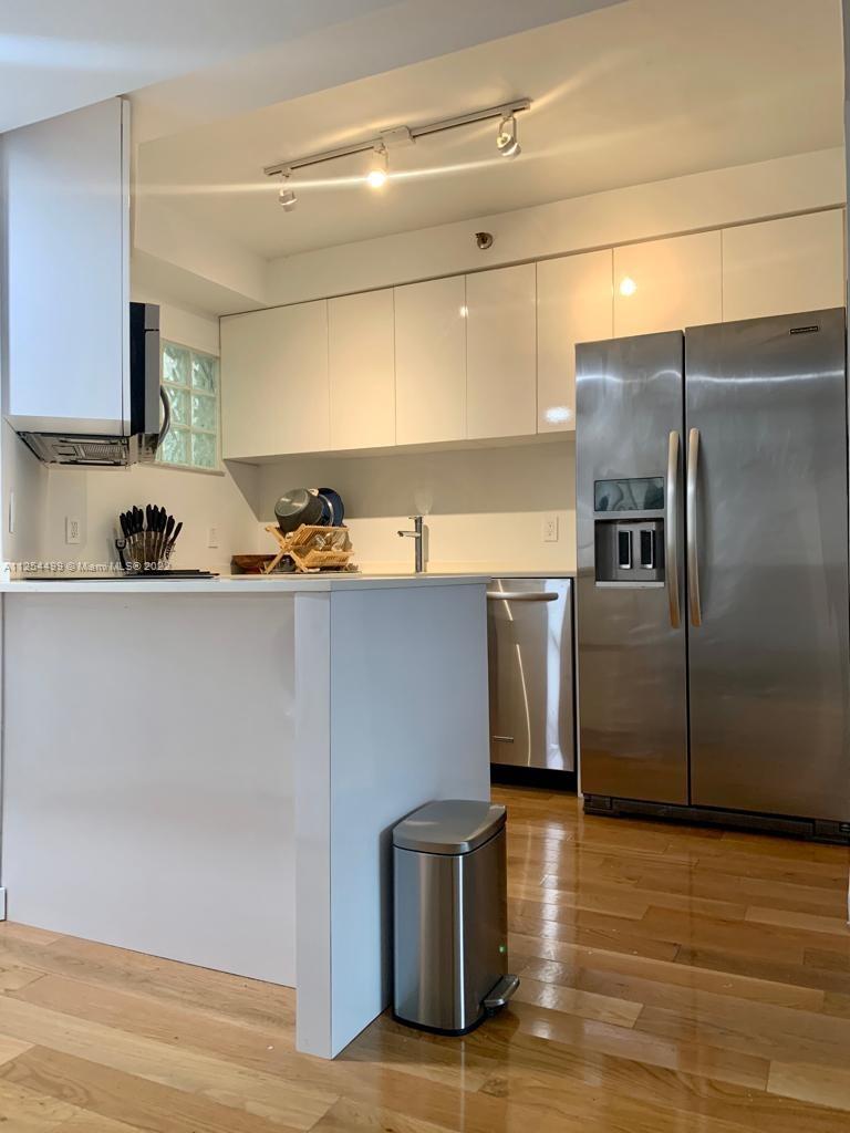OCEAN 91 CONDO - Residential Lease