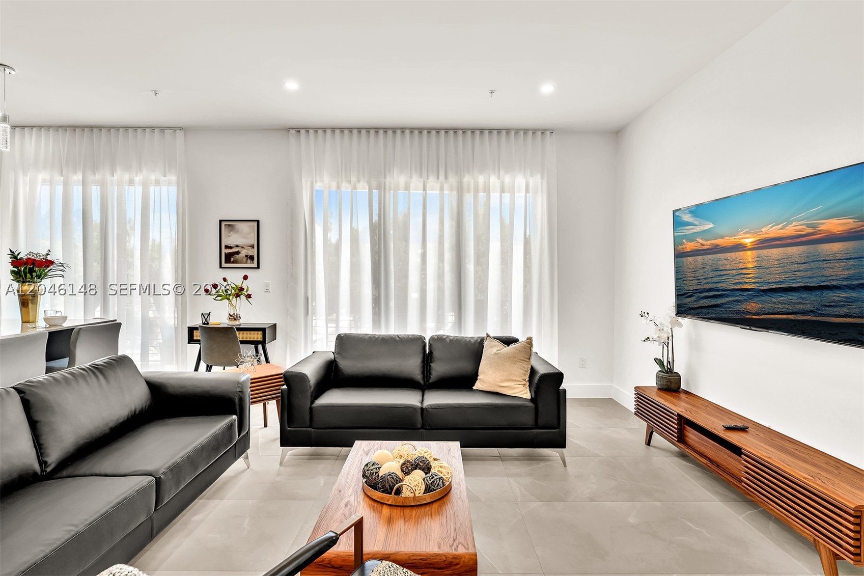 Everglade Land Sales Co - Residential Lease