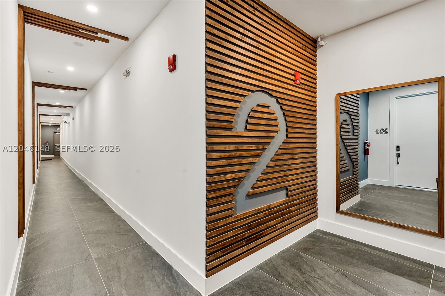 Everglade Land Sales Co - Residential Lease