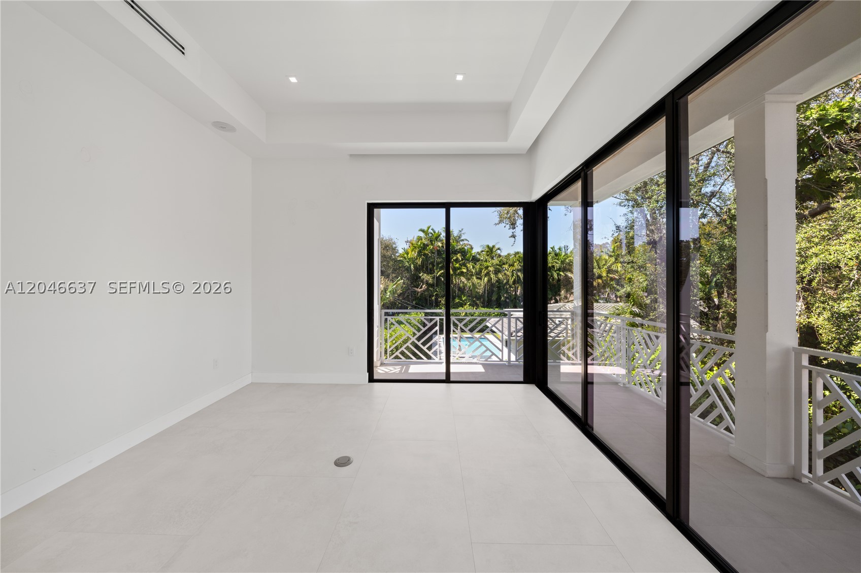 CORAL GABLES BILTMORE SEC - Residential