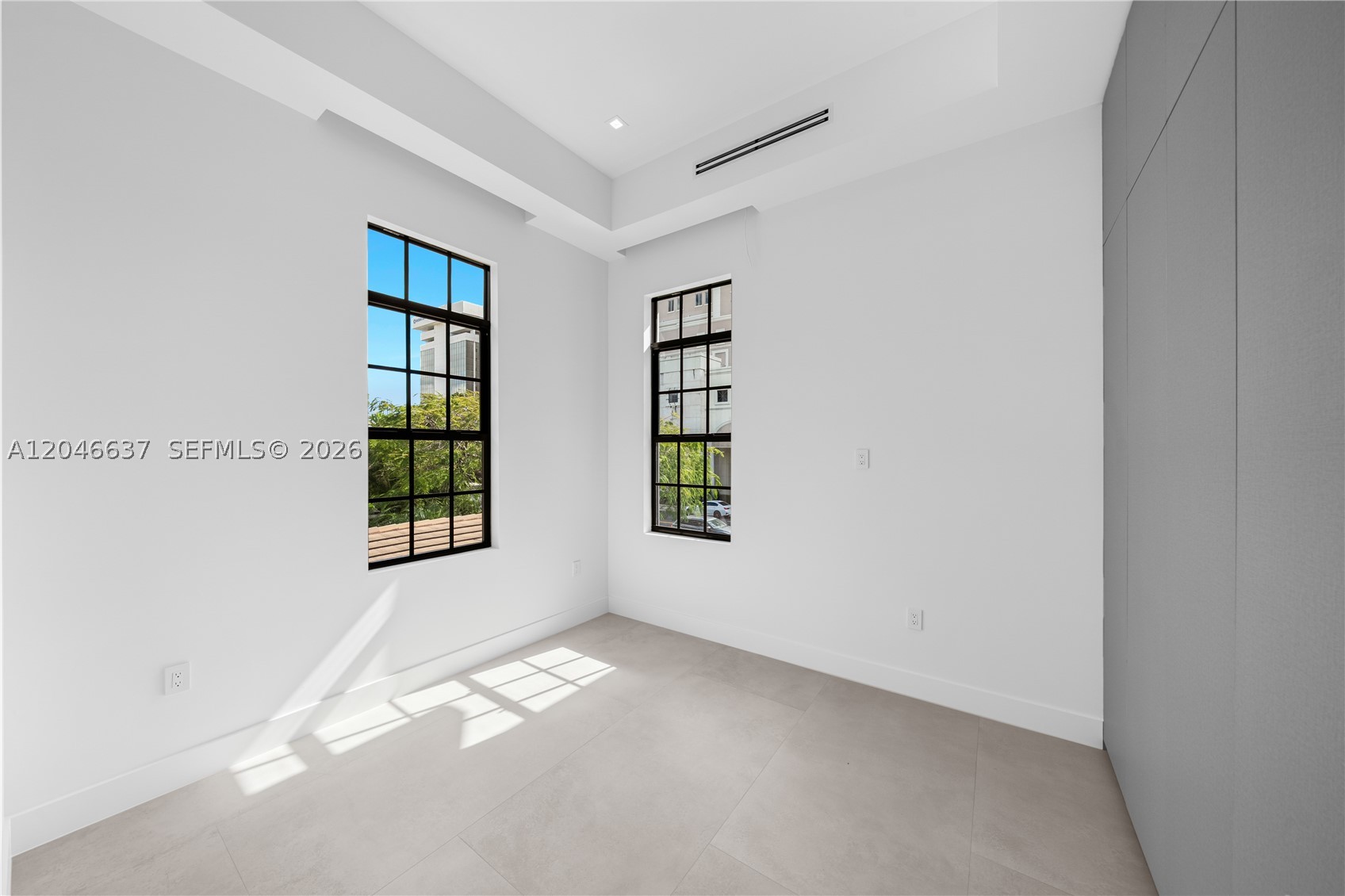 CORAL GABLES BILTMORE SEC - Residential