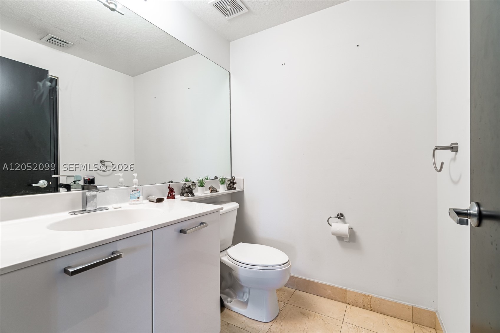 CAPTIVA CONDO F - Residential