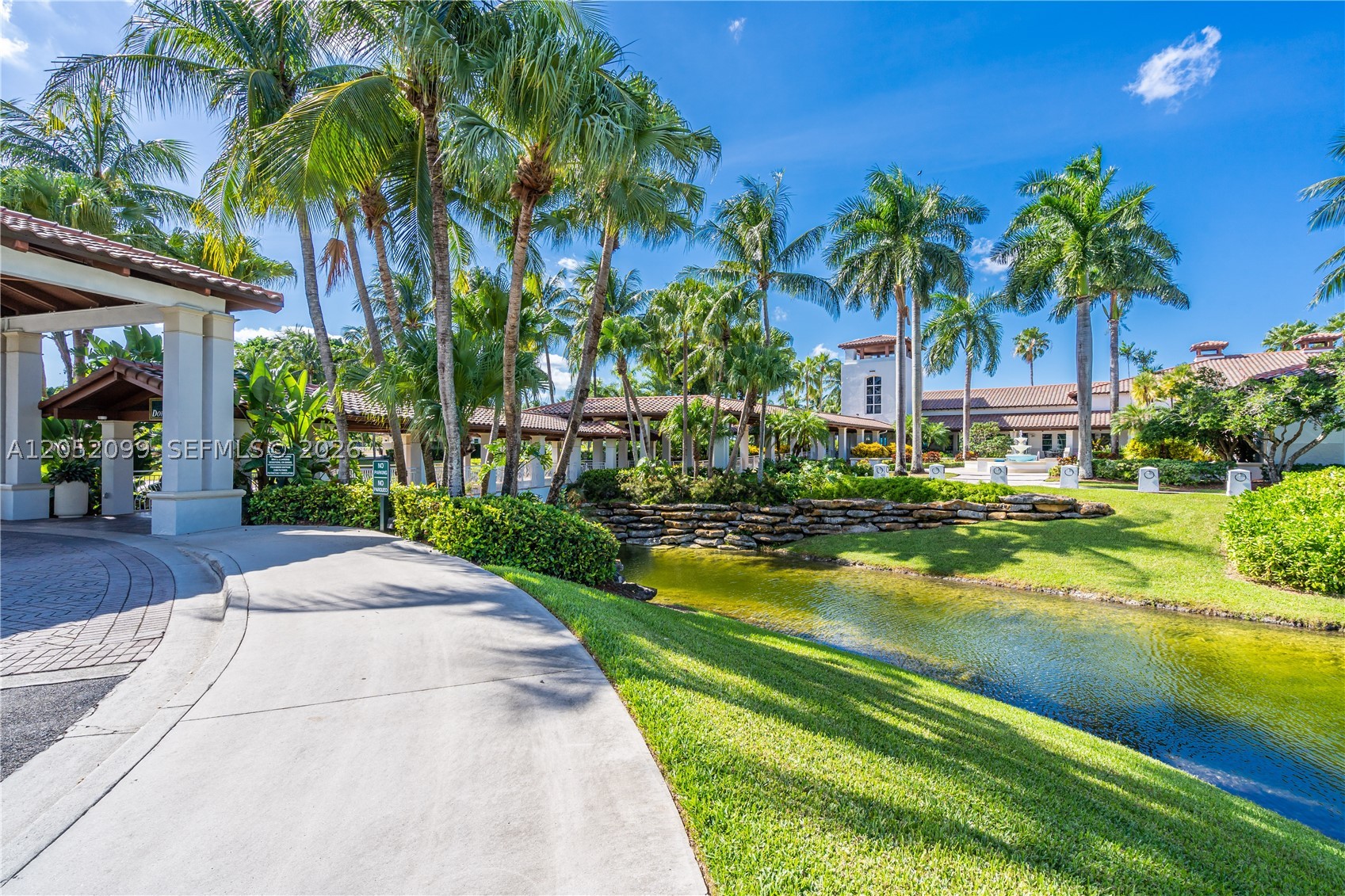 CAPTIVA CONDO F - Residential