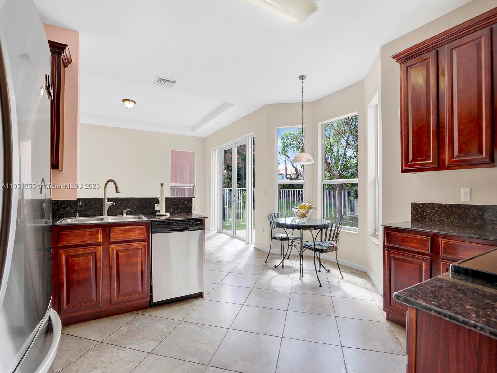 PORTOFINO LAKES - Residential