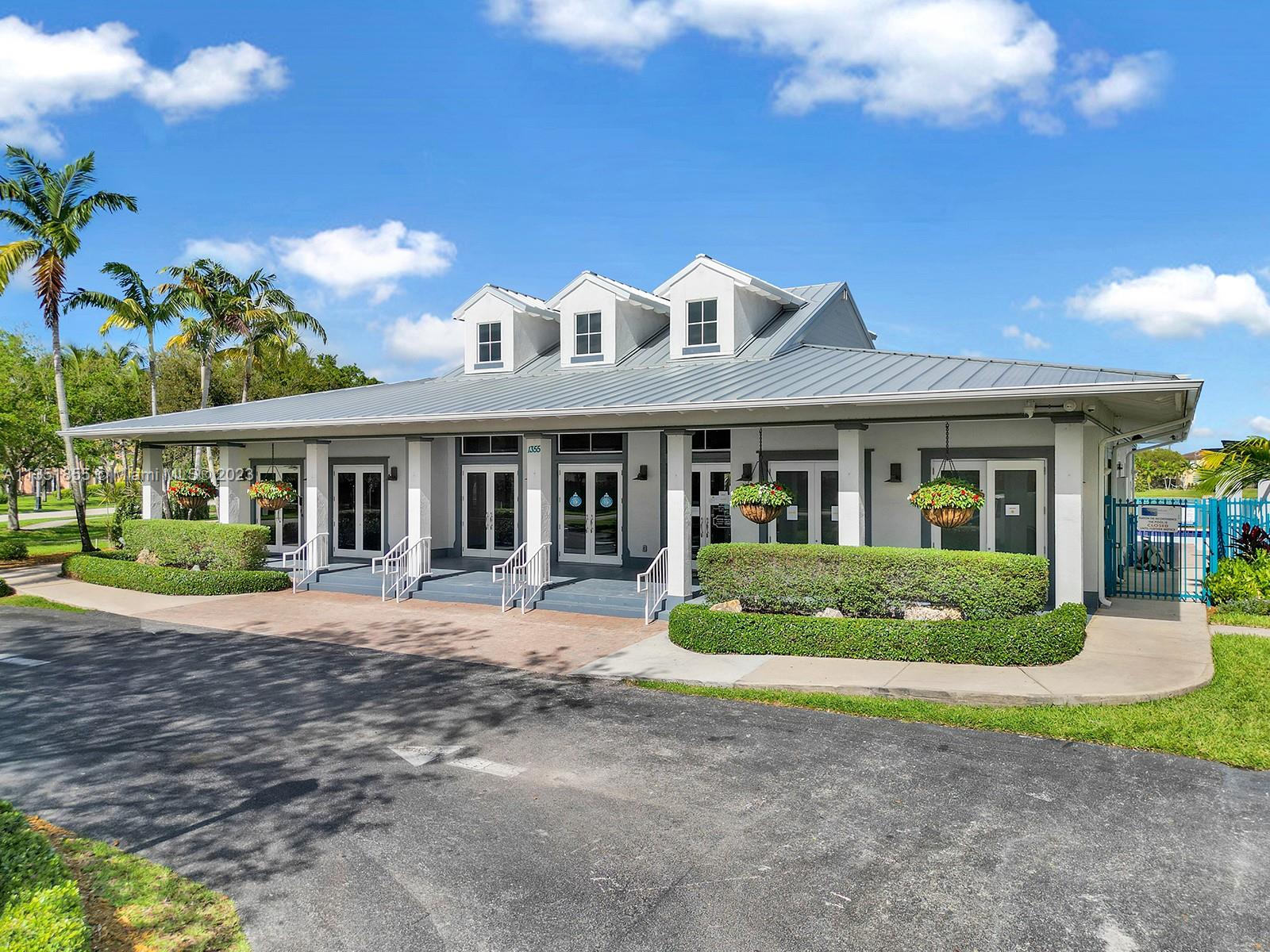 PORTOFINO LAKES - Residential