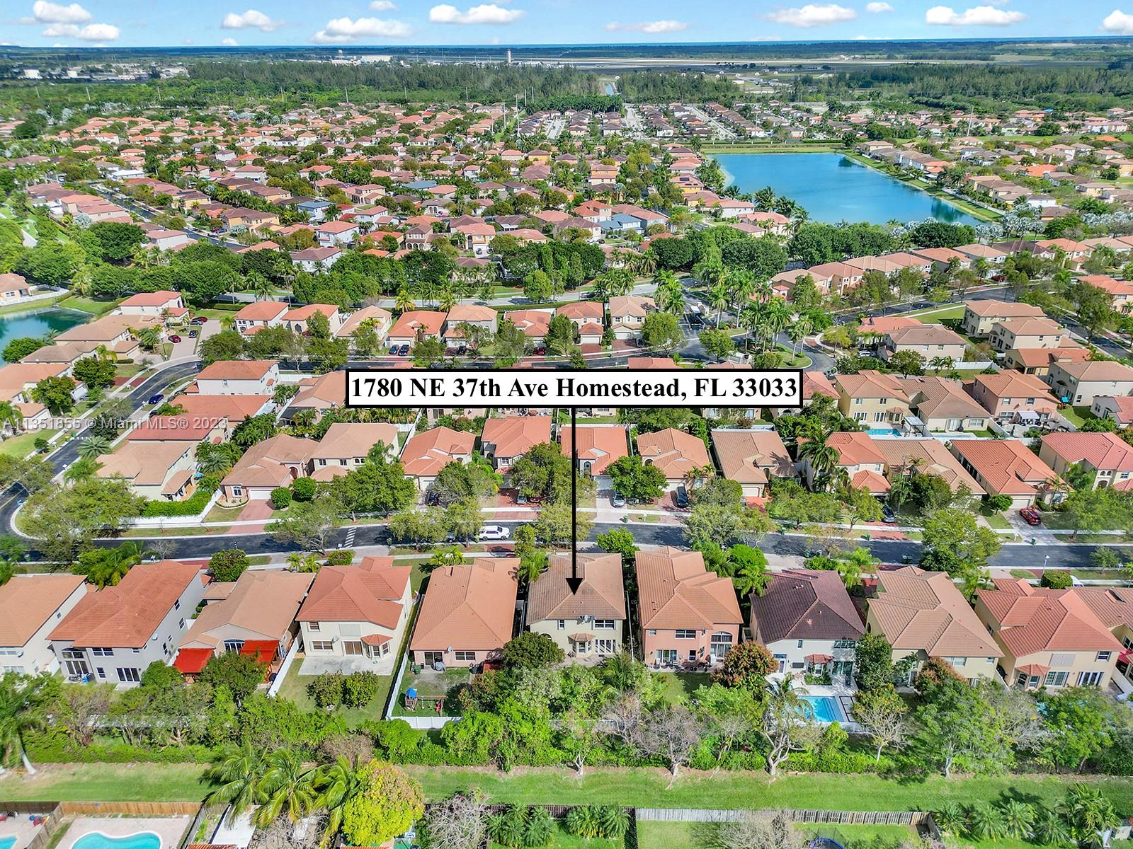 PORTOFINO LAKES - Residential