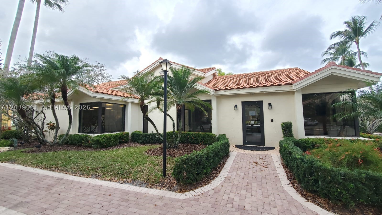 OLIVINE AT THE TOWNSHIP - Residential Lease
