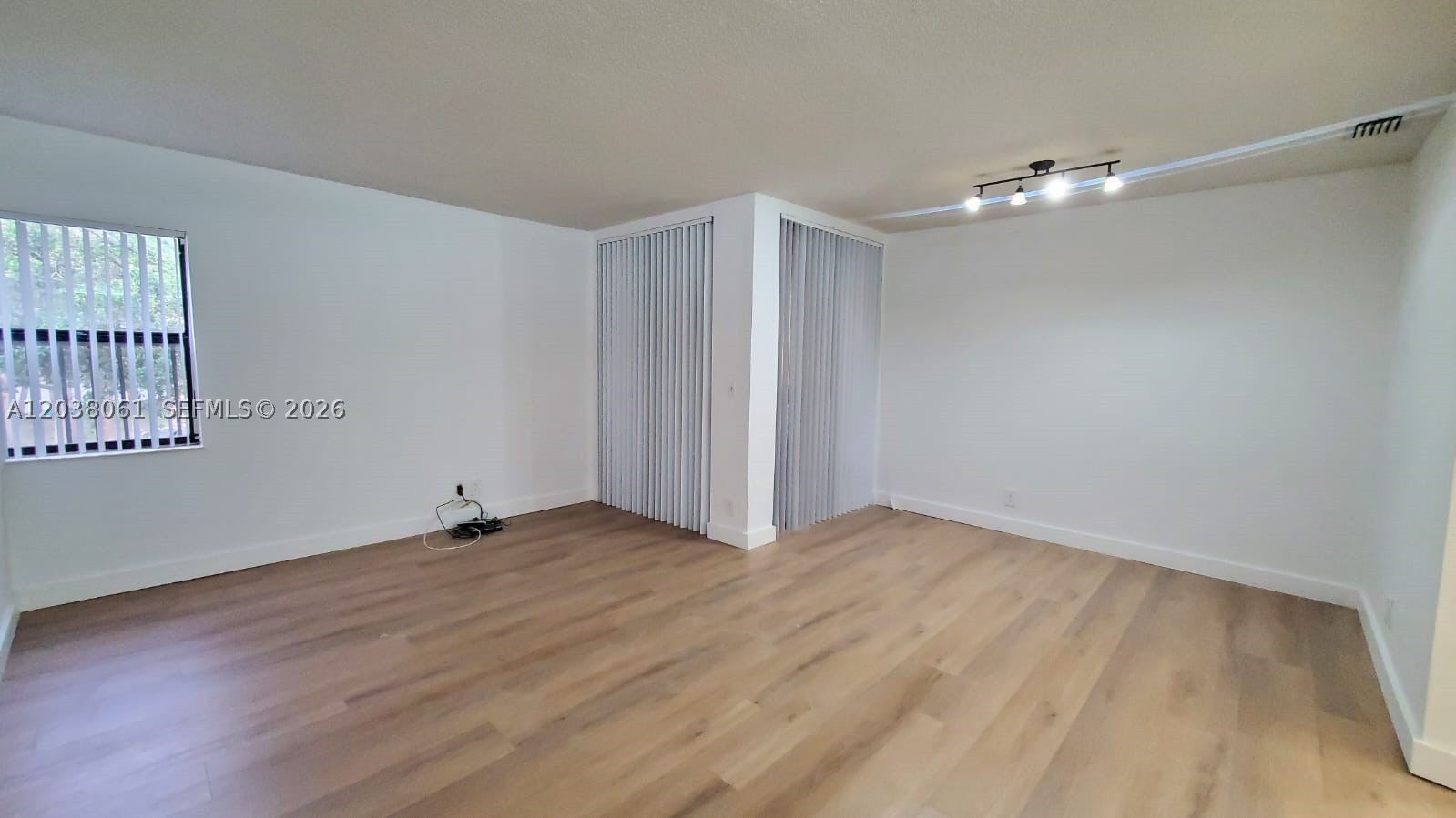 OLIVINE AT THE TOWNSHIP - Residential Lease