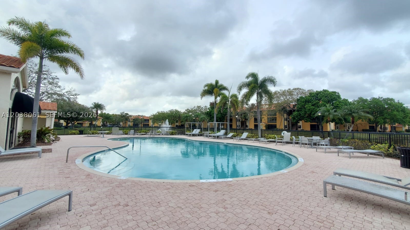 OLIVINE AT THE TOWNSHIP - Residential Lease