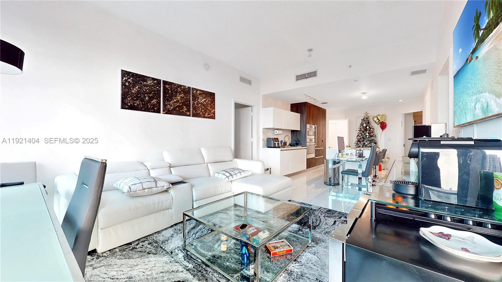 PARAMOUNT MIAMI WORLDCENT - Residential