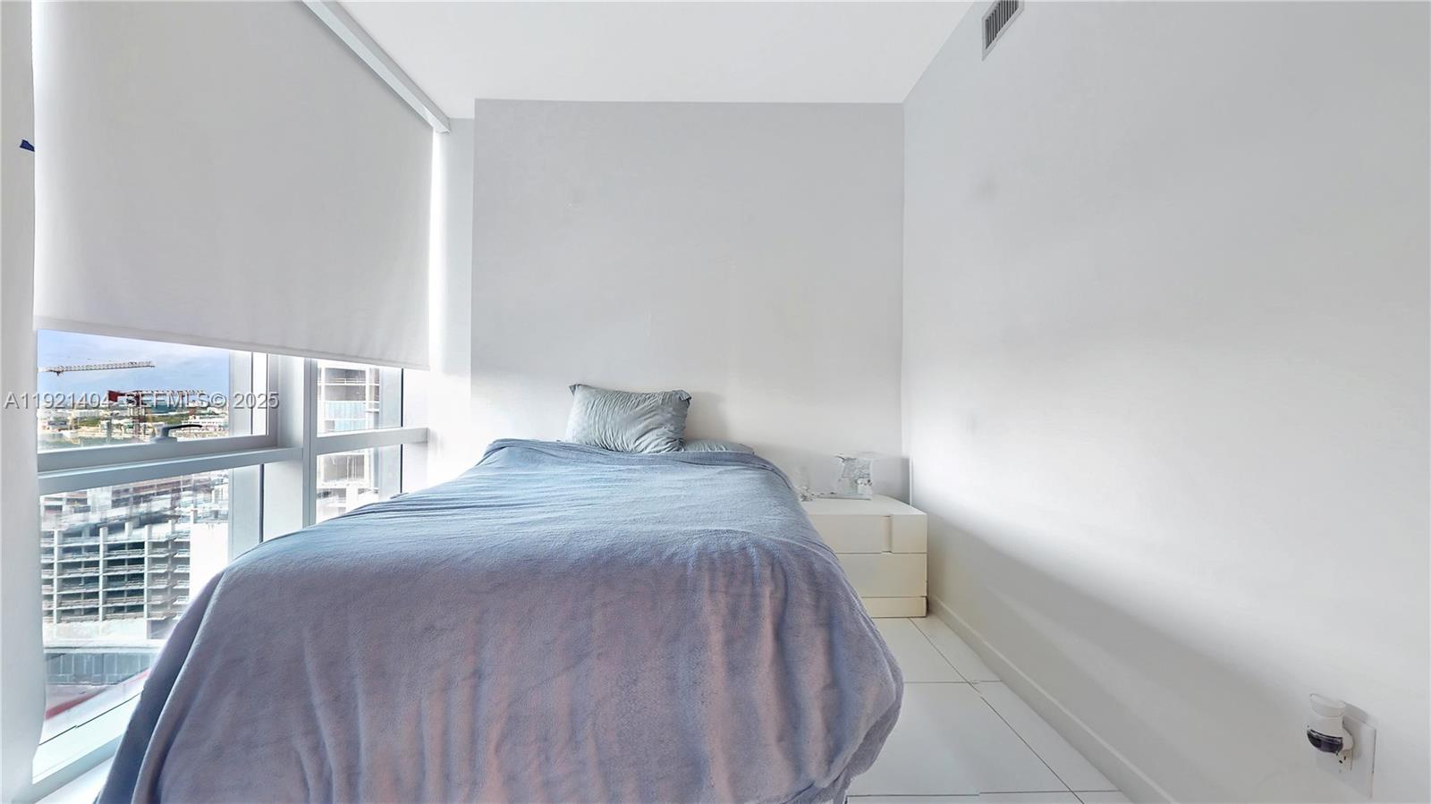 PARAMOUNT MIAMI WORLDCENT - Residential